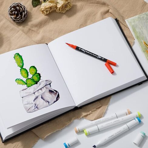 لوحة وسائط مختلطة من Ohuhu - دفتر رسم وسائط مختلط مربع مقاس 8.3 بوصة × 8.3 بوصة، ورق ثقيل الوزن 120 رطل/200 جرامًا للمتر المربع، 78 ورقة/156 صفحة، وسادة ورقية متعددة الوسائط بغلاف صلب من البولي يوريثان لطلاء الأكريليك كهدية عيد الميلاد in Kuwait