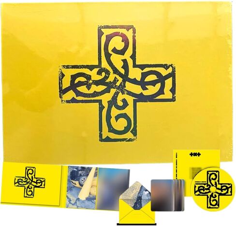 السنة السابعة لـ TXT: الألبوم المصغر السابع للحظة من السكون في الشوك [إصدار الجوع] كتاب صور + قرص مضغوط + بطاقة صور + بطاقة بريدية + ملصق (عصا معك) in Kuwait