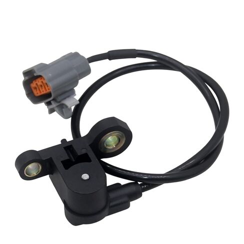 Crankshaft Position Sensor FSD718221B J5T15171 FSD7-18-221B 5S1826 1Pcs in Kuwait