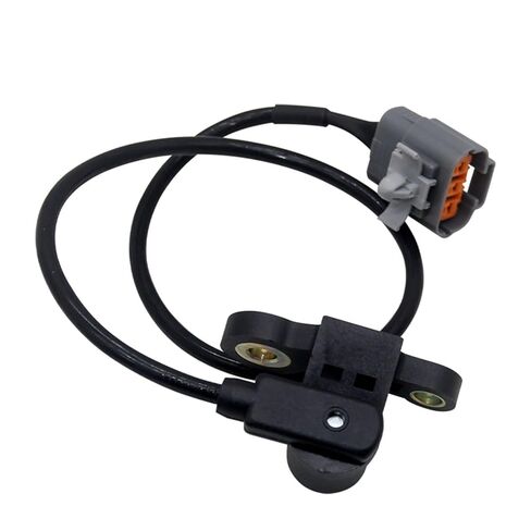 Crankshaft Position Sensor FSD718221B J5T15171 FSD7-18-221B 5S1826 1Pcs in Kuwait