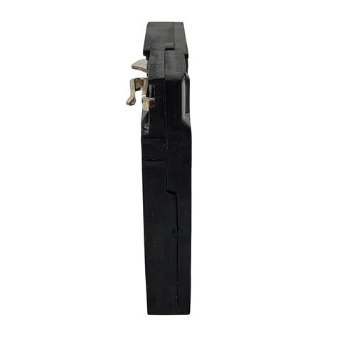 UBITBA120R - قاطع الدائرة الكهربائية البديل من النوع تشالنجر MH120R، مشبك أيمن ذو قطب واحد بقدرة 20 أمبير | قاطع بديل in Kuwait