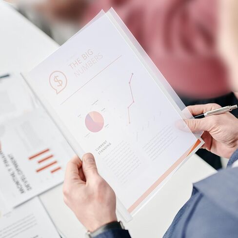 10 قطعة من مجلدات تجليد المستندات مقاس A4 مع قضيب سحب أبيض وقضبان ربط منزلق بلاستيكية لتنظيم حفظ الملفات والتقارير في المكتب in Kuwait