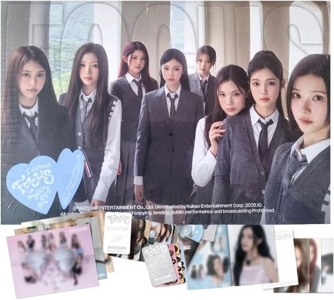 Hearts2Hearts Focus 1st Mini Album [A Ver.] Photobook + CD + 2 Photocard + Postcard + Poster + Sticker in Kuwait