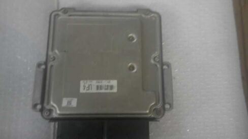 وحدة التحكم في المحرك ECM 2.0L تناسب 14-16 متوافقة مع Hyundai Elantra 39131-2EMB2 391312EMB2 in Kuwait