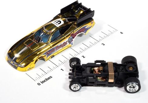 SC421-2GLD Auto World 4Gear 2022 Dodge Charger Good Knight FC HO Scale Slot Car in Kuwait
