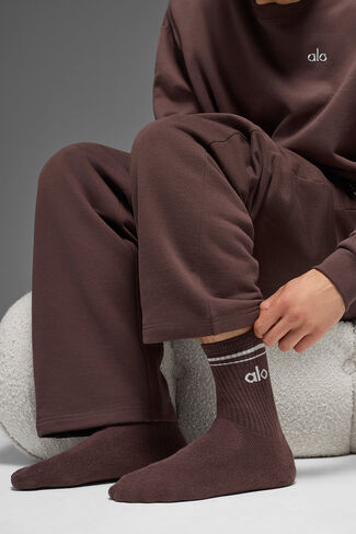 Alo Yoga Unisex Half-Crew Throwback Sock - Brownstone/White in Kuwait