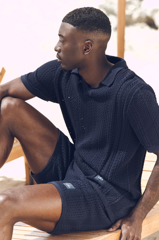 Alo Yoga Coastline Knit Short Sleeve Polo - Navy in Kuwait