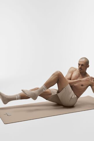Alo Yoga Lightweight Warrior Mat - Gravel - Gravel / One Size in Kuwait