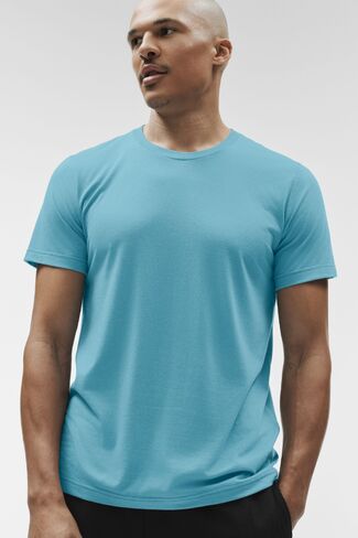 Alo Yoga Triumph Tee - Blue Breeze in Kuwait