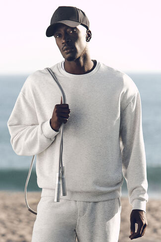 Alo Yoga Chill Crew Neck Pullover - White Heather in Kuwait