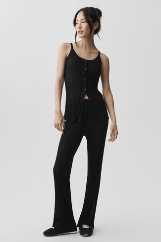 Alo Yoga Sweater Sunlit Button Down Tank - Black in Kuwait