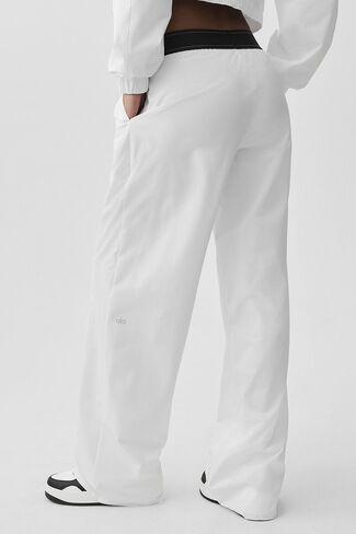 Alo Yoga Suit Up Trouser (Long) - White/Black in Kuwait