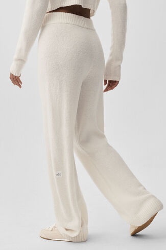 Alo Yoga Wool Cashmere High-Waist New Class Wide Leg Pant - Ivory in Kuwait