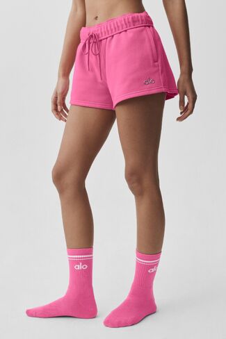 Alo Yoga Accolade Short - Paradise Pink in Kuwait