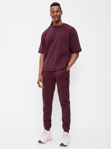 بنطال Old Navy Dynamic Fleece 4.0 - بني داكن داكن in Kuwait