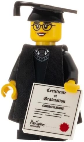 Minifigures.com تصميم مخصص مجسم صغير - خريجات ​​- إصدار جامعي للبالغين، أسود in Kuwait