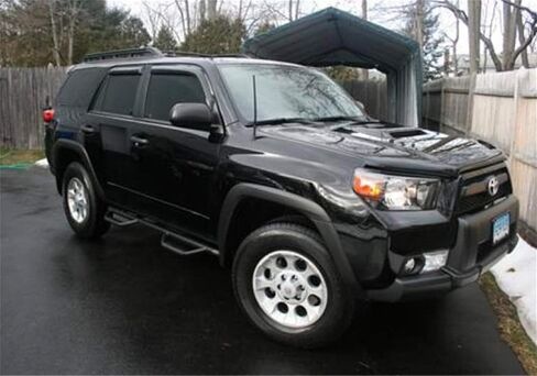 خطوات RealTruck Nerf لسيارة Toyota 4Runner | من العجلة إلى العجلة، أنابيب 3 بوصات، أسود مزخرف | T0260R | يناسب 2003-2009 Toyota 4 Runner 4 Door in Kuwait