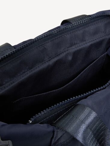 Old Navy Active Puffer Crossbody Bag - Dusk Navy in Kuwait