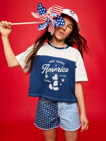تيشيرت بتصميم كرة قدم للبنات من Old Navy Old Navy x ديزني ميكي ماوس - ازرق باسيفيك in Kuwait