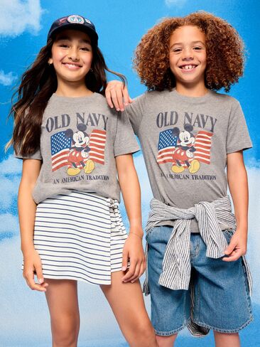 تيشيرت بطبعة شعار محايد للجنسين وشعار محايد للجنسين x ديزني ميكي ماوس للاطفال Old Navy Old Navy x Disney Mickey Mouse - رمادي in Kuwait