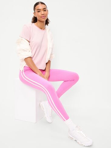 Old Navy Seamless T-Shirt - Pink Stripe in Kuwait