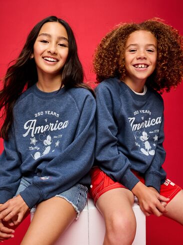 سويت شيرت برقبة دائرية كبيرة الحجم محايد للجنسين للاطفال من Old Navy x Disney Mickey Mouse - ازرق باسيفيك in Kuwait