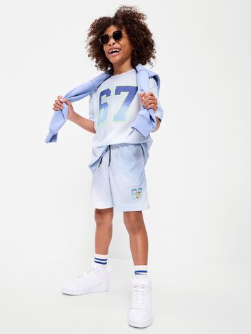 شورت أداء شبكي للأولاد من Old Navy - غطاء سحابي in Kuwait
