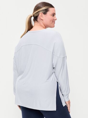 سترة طويلة الأكمام من Old Navy CloudMotion - غطاء سحابي in Saudi Arabia