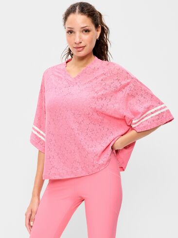 تي شيرت كرة قدم قصير كبير الحجم من Old Navy - Sweet Sixteen in Kuwait