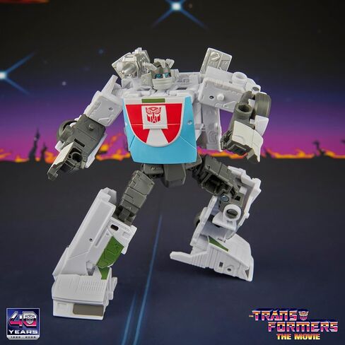 Transformers Studio Series The The Movie Wheeljack, Deluxe Class 5-Inch Converting Action Figure, Robot Toys for Ages 8+ in Kuwait