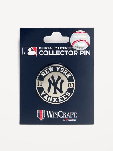 دبوس مينا من Old Navy WinCraft® New York Yankees Collector - New York Yankees in Kuwait