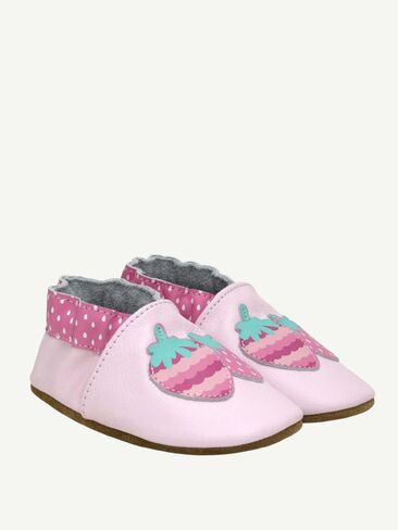 Old Navy Robeez Berry Sweet Soft Soles - Berry Sweet in Saudi Arabia
