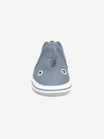 نعال ناعمة من Old Navy Robez Sebastian Shark - أزرق in Kuwait