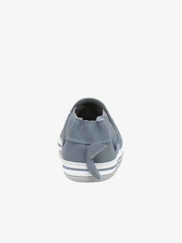 نعال ناعمة من Old Navy Robez Sebastian Shark - أزرق in Kuwait
