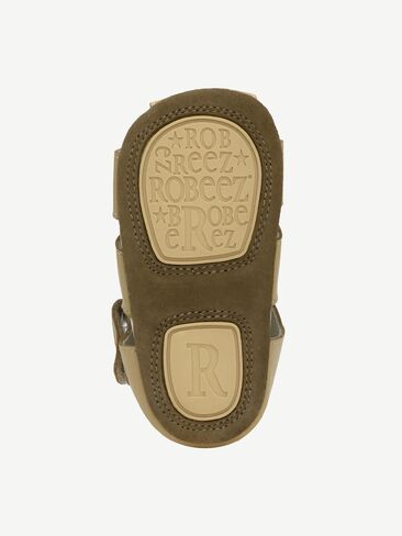 صنادل Old Navy Robez Matthew First Kicks - أسمر ضارب للصفرة in Kuwait