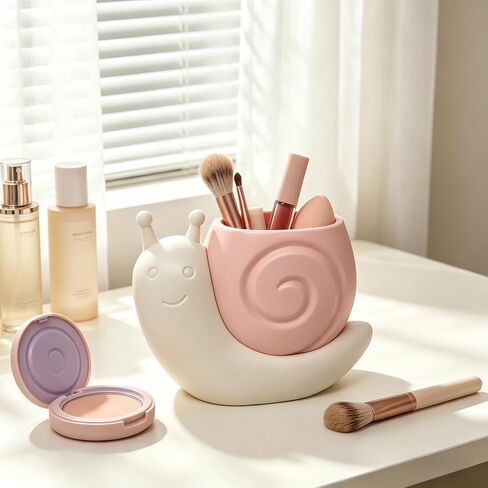 1PCS Cute Snail Pen Holder Multi Use Desk Stationery Organizer Makeup Brush Storage Bucket Gift Ready Desktop Case Office Accessory Container in Kuwait