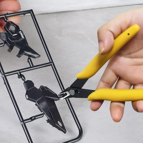 20Pcs Model Basic Tools Craft Set for Gundam Model Tools Kit with Plastic Box Models Assemble Car Hobby Model Building Repairing and Fixing DIY Craft Kit in Kuwait