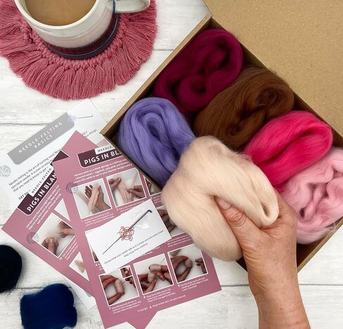 Bergin & Bath Needle Felting kit - Pigs in Blankets. A Festive Christmas Craft kit for Adults and Teens. Learn to Make Felted Decorations from Wool. in Kuwait