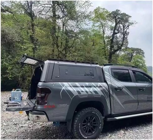 Custom 4X4 Steel Hardtop Canopy Compatible with Isuzu D‑Max Double Cab Pickup Truck Bed Cap Waterproof Locking Topper Tonneau Cover in Kuwait