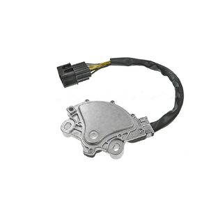 A/T Case Transmission Inhibitor Switch Fit for Mitsubishi Fit for Pajero Montero Sport Triton L200 MR263257 8604A015 in Kuwait