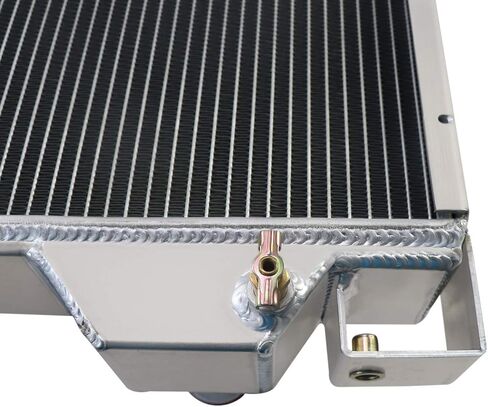 3-Row AA5052 Aluminum Tractor Radiator Replacement for John Deere JD300 JD301 820 920 1020 1120 (Replaces AT20797), High Performance Radiator in Kuwait