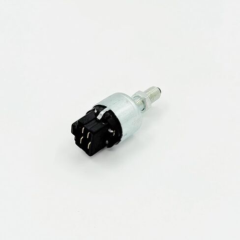 Brake Stop Light Switch for Isuzu NPR NPR-HD NQR 4BD2 4HE1 4HK1 1994-2016 in Kuwait