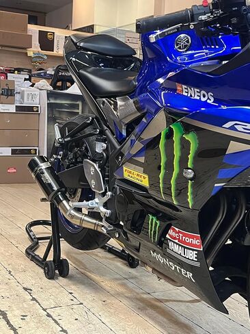 Exhaust Muffler Kit With Mid Pipe For YZF-R3 MT-03 2015-2025 Slip On in Kuwait