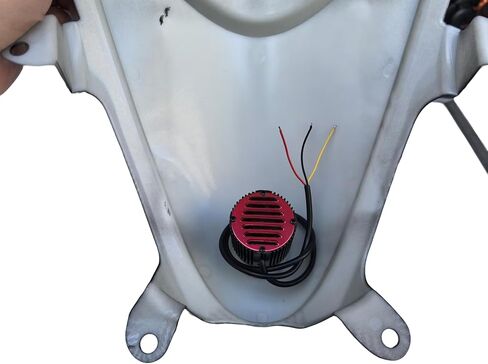 غطاء المصباح الأمامي خفيف الوزن من ألياف الكربون متوافق مع سوزوكي هايابوسا GSXR1300 2008-2020 in Kuwait