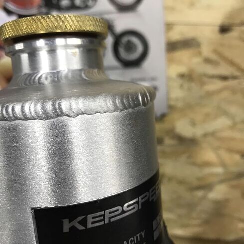 خزان احتياطي للطوارئ للدراجات النارية من KEPSPEED سعة 0.32 جالون، علبة مساعدة من سبائك الألومنيوم 7075 مع حافظة تثبيت جلدية، زجاجة قابلة لإعادة التعبئة سريعة محمولة لدراجة Harley Cruiser الترابية للسفر لمسافات طويلة in Kuwait