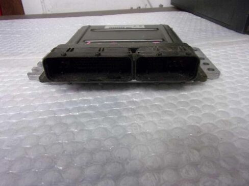 وحدة التحكم في المحرك ECM تناسب 06 07 إنفينيتي M35 MEC35-970 C1 MEC35970C1 in Kuwait