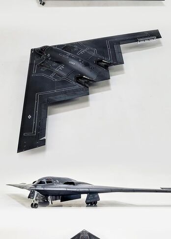 USAF B-2A قاذفة قنابل خفية تجميع أطقم منمذجة أكاديمية AC12645 1/144 مقياس in Kuwait