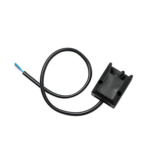 مفتاح تبديل مقاوم للماء شديد التحمل SPST ON/Off 2 Pin Latching Rocker Switch مع سلك 2 قدم 12 فولت 30 أمبير متوافق مع الأنظمة البحرية وRV والسيارات والقوارب الكهربائية مفتاح تبديل سلكي in Kuwait