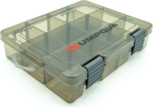 Umpqua Bug Locker Fly Box رمادي 4624 (14 بوصة × 8 3/4 بوصة × 1) in Saudi Arabia