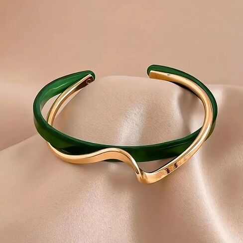 Wave Cuff Bracelet Irregular Layered Chunky Statement Acrylic Bangle Bracelet Summer Beach Open Cuff Bangle for Women Girls in Saudi Arabia